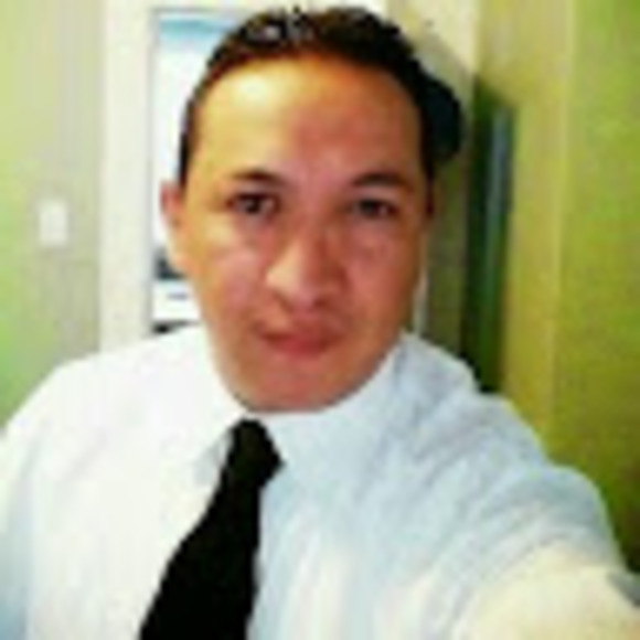 Meet your Posher, Carlos - Picture 1 of 1